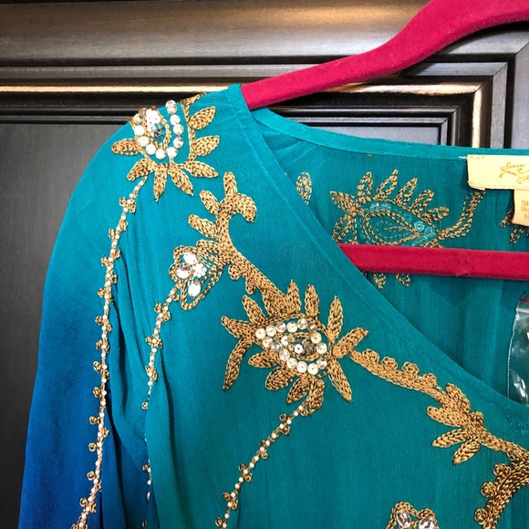 NWT blue and gold kimono beaded top - Picture 3 of 10